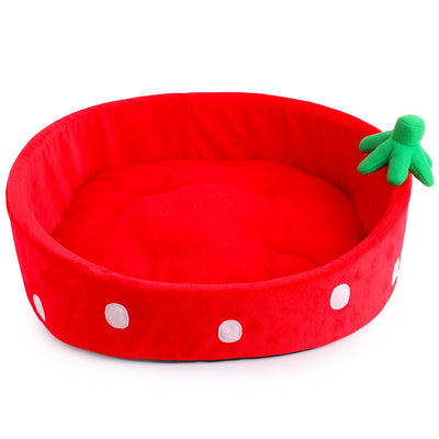 Cat Bed Cozy Nest for Cats and Small Dogs Pet Bed in Cute Strawberry Design Basket